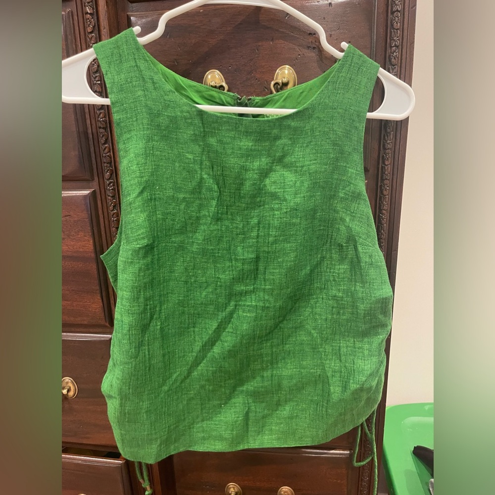 Green Sleeveless Top